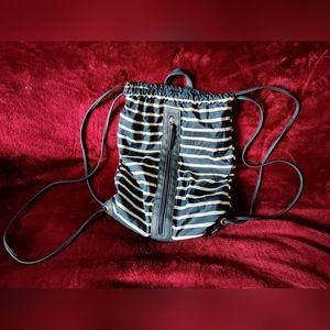 Women's navy blue and white striped lightweight backpack bag zipper back handle